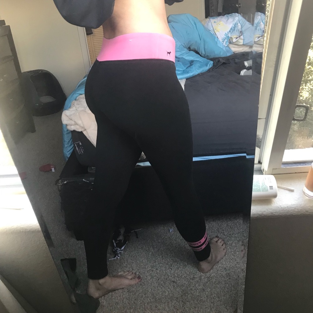 💗💗PINK LEGGINGS